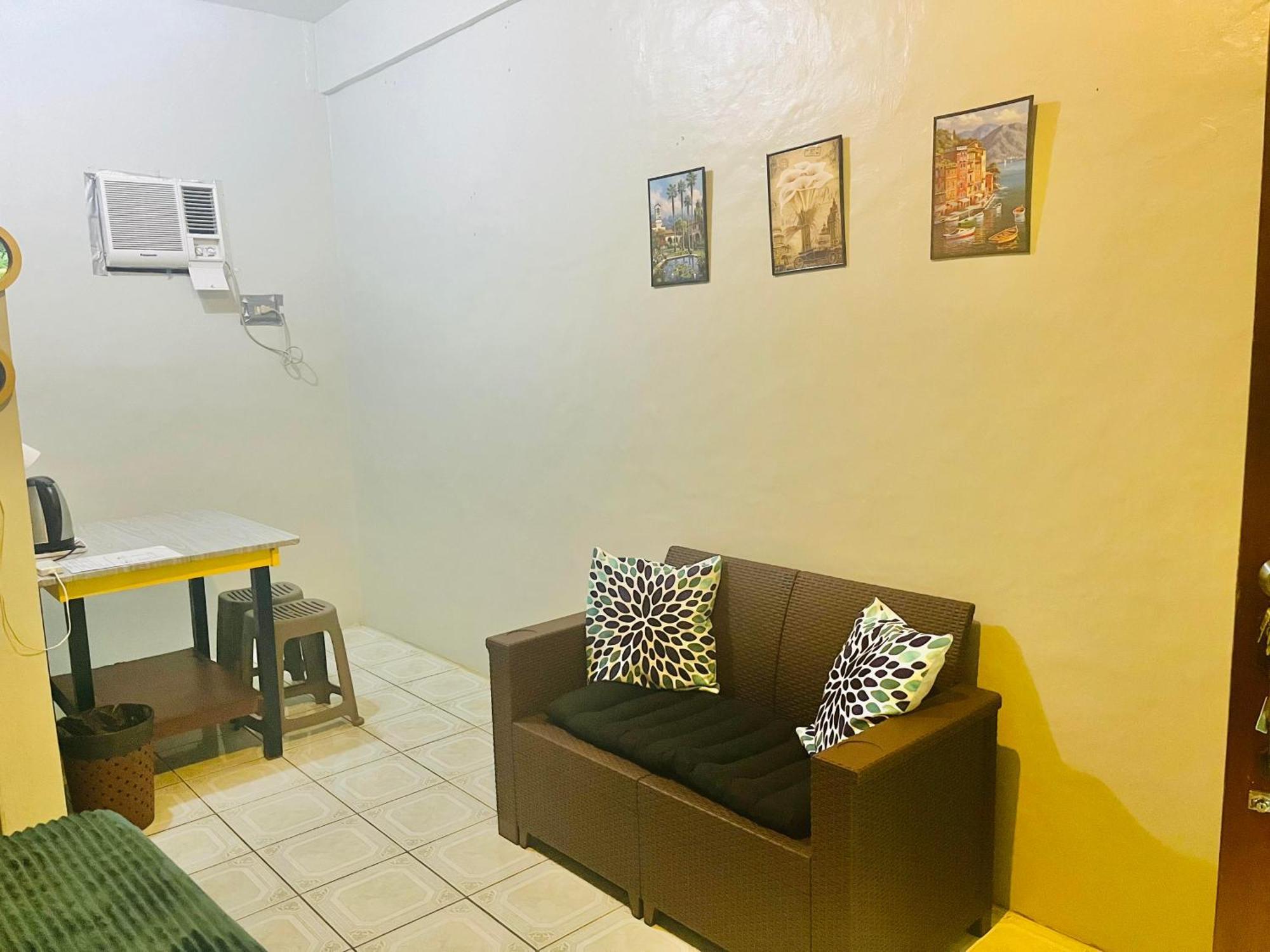 The Studio Byhome Puerto Princesa Ngoại thất bức ảnh